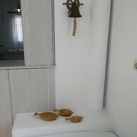 Captain's Andrew Hide Away * Logaras